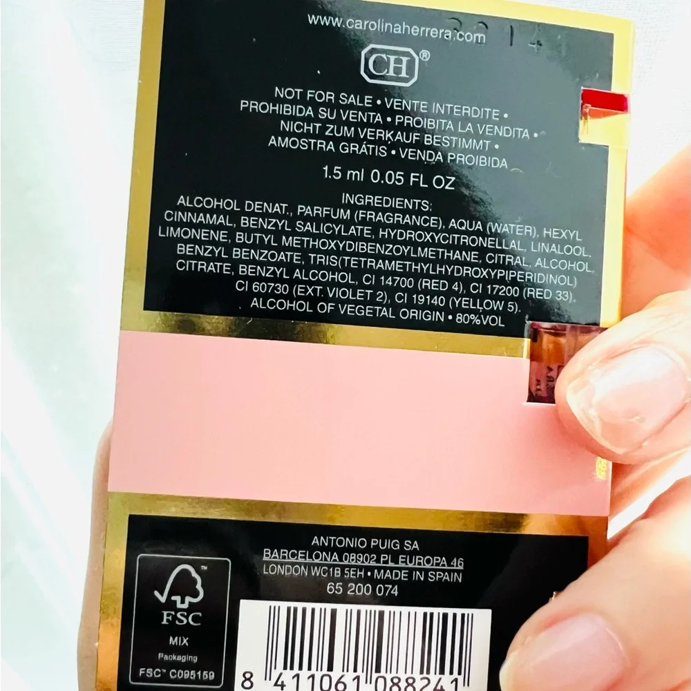 5 for 25⚡️Carolina Herrera Good Girl Blush Elixir 1.5ml - Picture 4 of 5